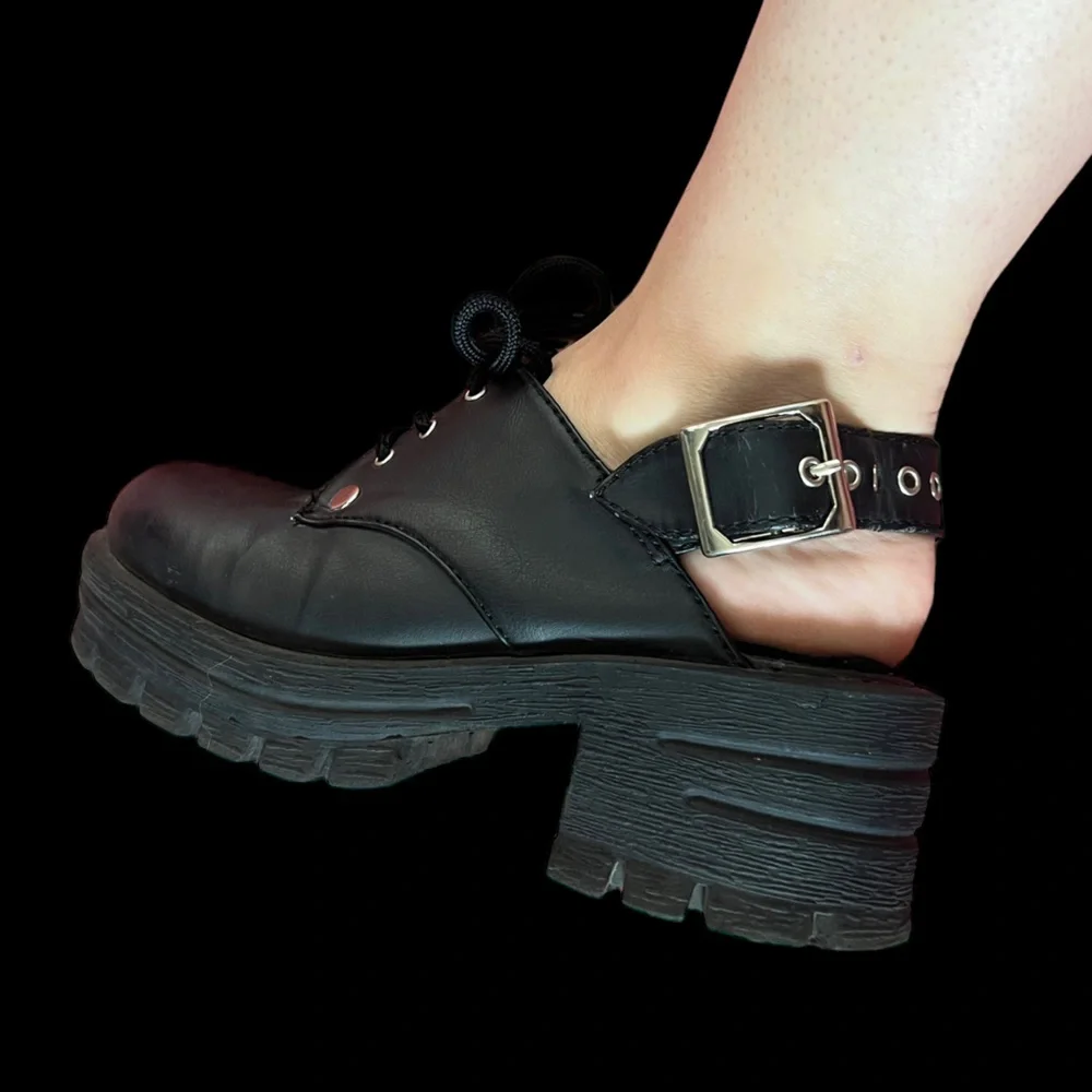 VINTAGE Coco Blue 90s Platform Shoes - Picture 1 of 6